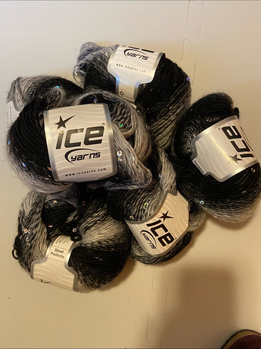 Black & Gray Sparkle Wool-Blend Yarn